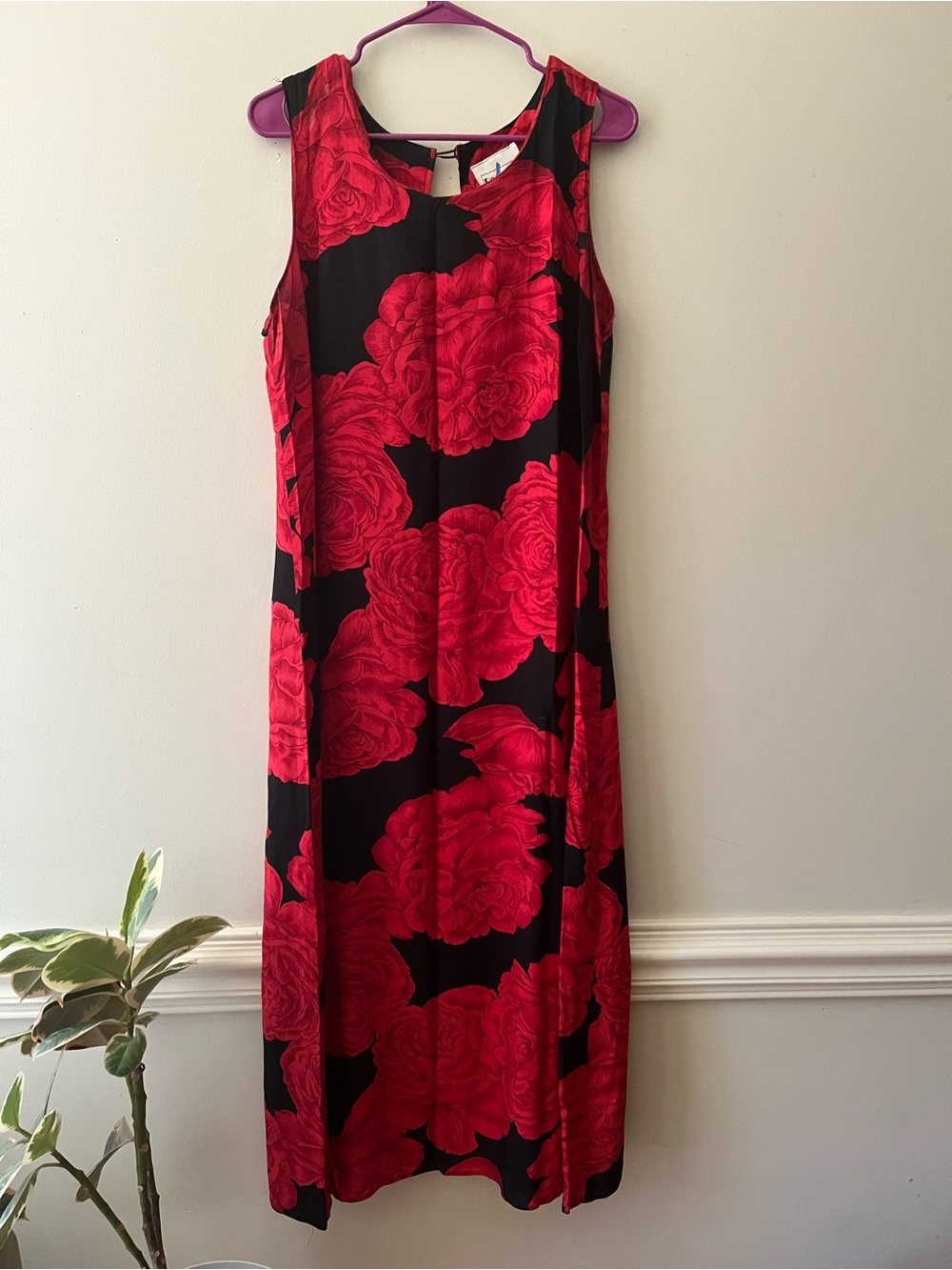 Vintage 90s floral red and black sleeveless maxi dress button in back large
